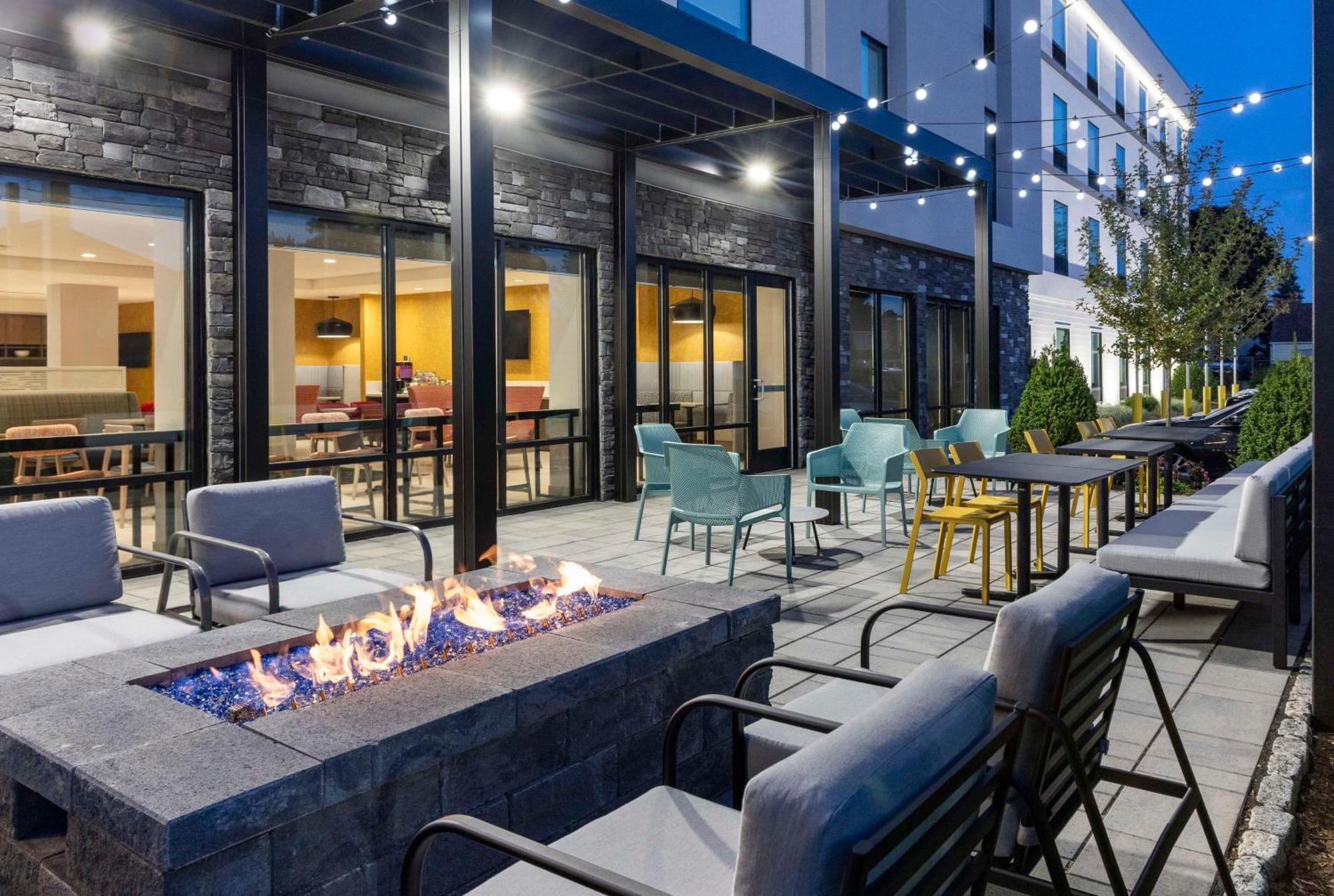 Home2 Suites By Hilton East Haven New Haven Εξωτερικό φωτογραφία